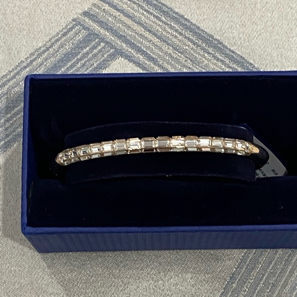 Gold Swarovski Bangle - Picture 2 of 5
